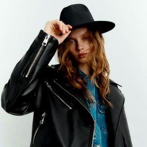 Zara Elegant Black Fedora